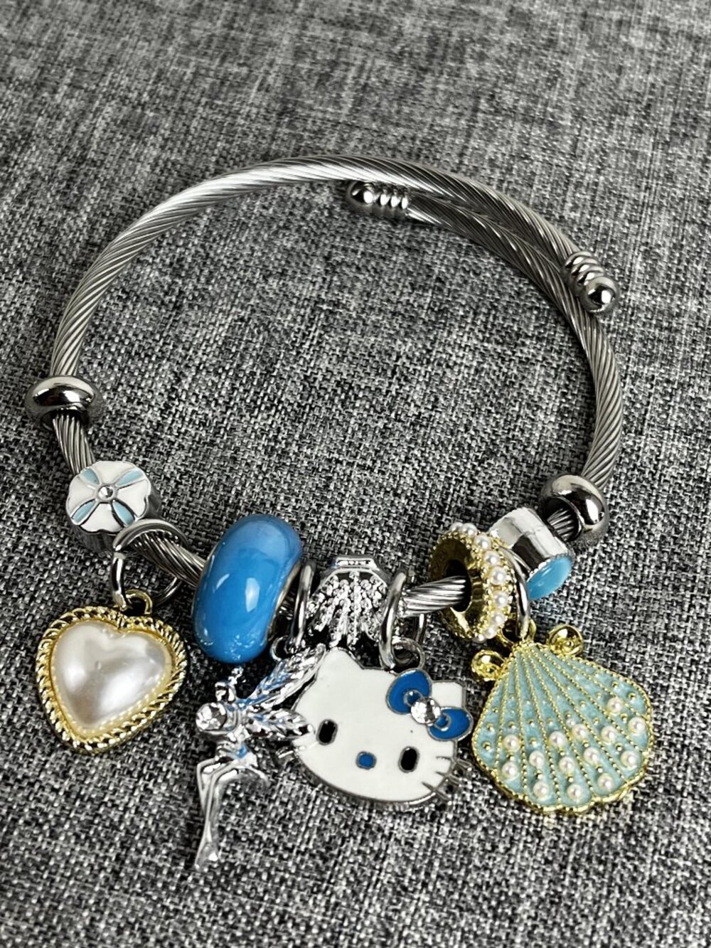 459 Blue Hello Kitty Bracelet cute